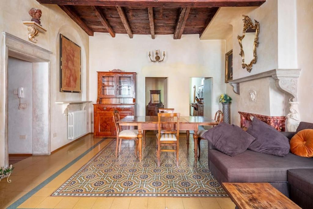 Central Elegant Apartment - Liberty House Bolonia Zewnętrze zdjęcie